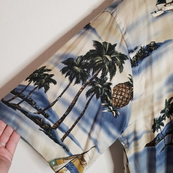 Vintage Hawaiian Tropical UBC Button-up Men's Pocket Shirt Medium - Picture 2 of 11